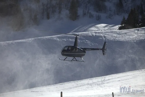 transfer by helicopter from the airport to the ski resort