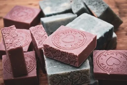 Eco-friendly personal cosmetics